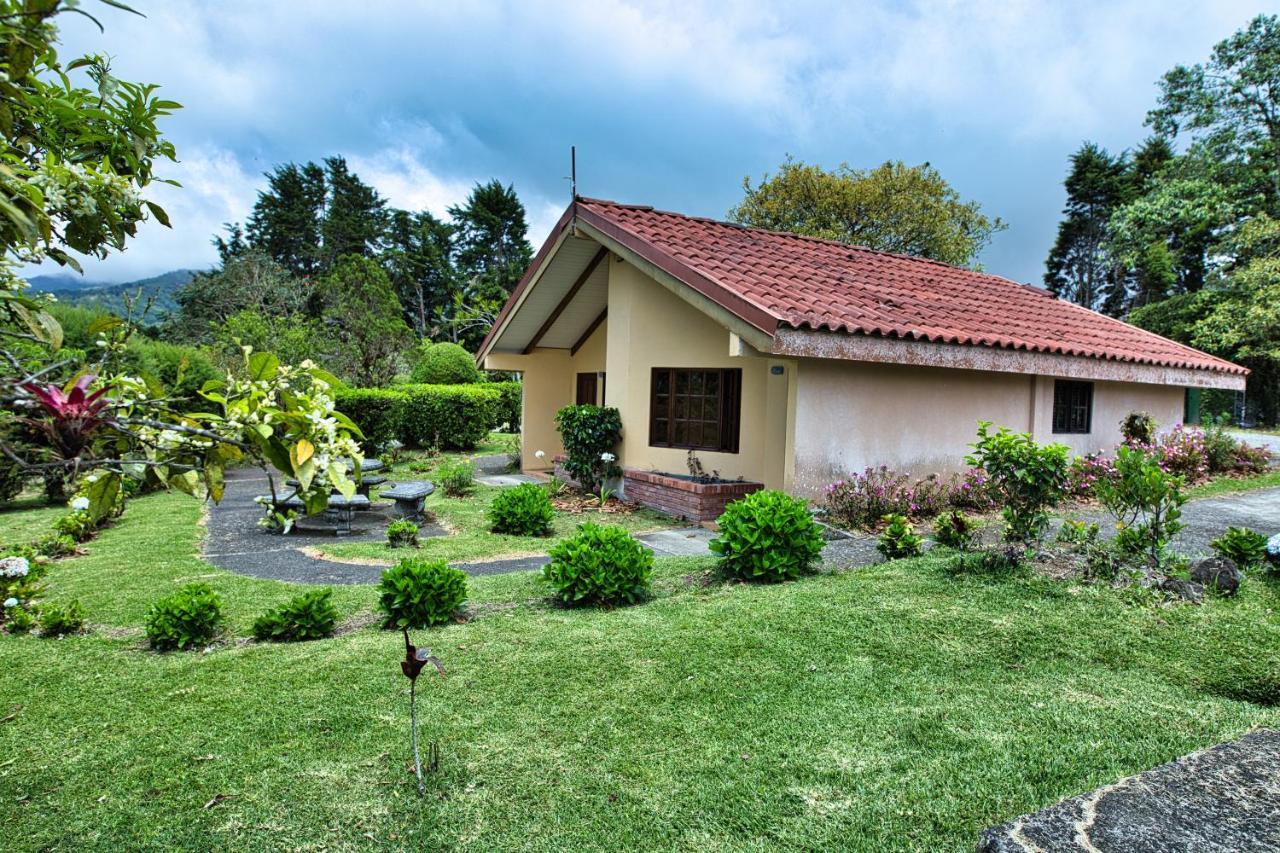 Hotel Villa Zurqui San Isidro  Ngoại thất bức ảnh