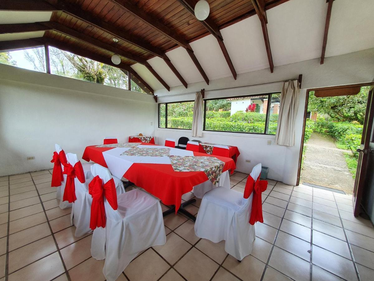 Hotel Villa Zurqui San Isidro  Ngoại thất bức ảnh
