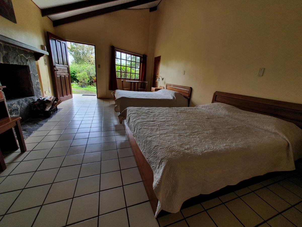 Hotel Villa Zurqui San Isidro  Ngoại thất bức ảnh